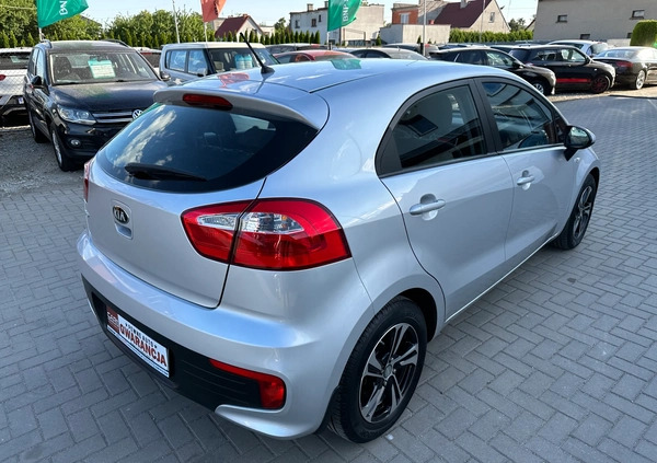 Kia Rio cena 36900 przebieg: 98000, rok produkcji 2017 z Trzebnica małe 667